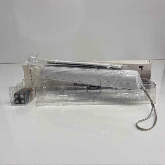 Sharper Image Travel UV Sanitizing Wand NIB - Box Has Been Opened. - Picture 3 of 5